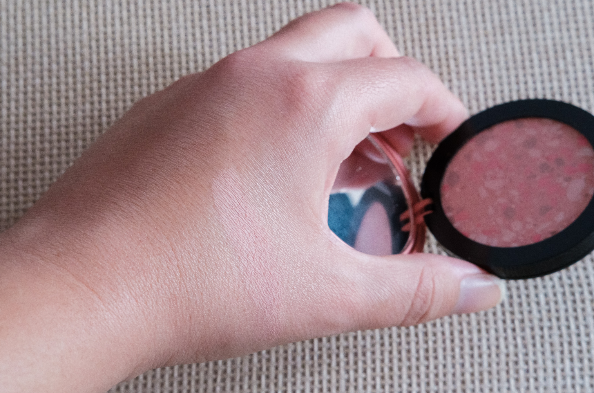 sephora terrazzo blush chill in the air review