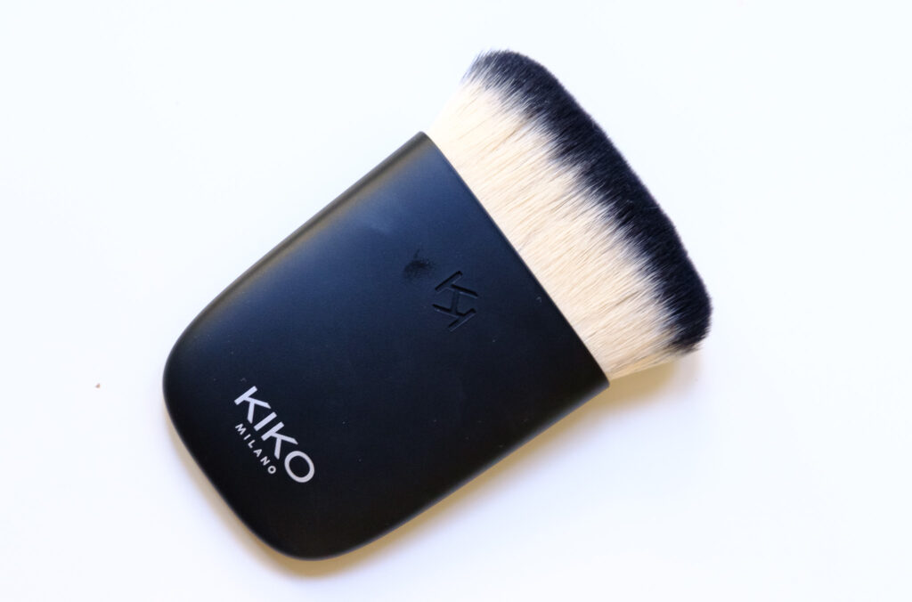 kiko face 16 multi purpose kabuki brush review