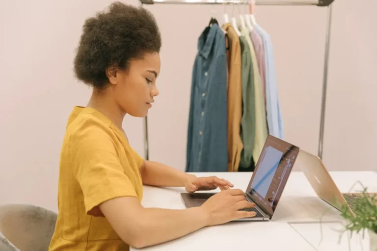 A Fresh fashion, beauty, and lifestyle Angle for Writing About bolttimes