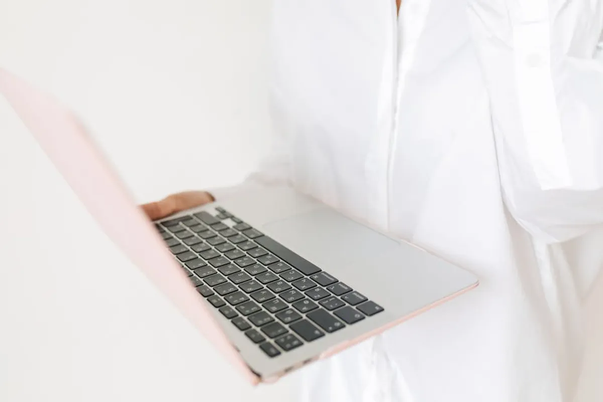 Amourvert Explained: Lifestyle Search Intent, Trends, and Alternatives