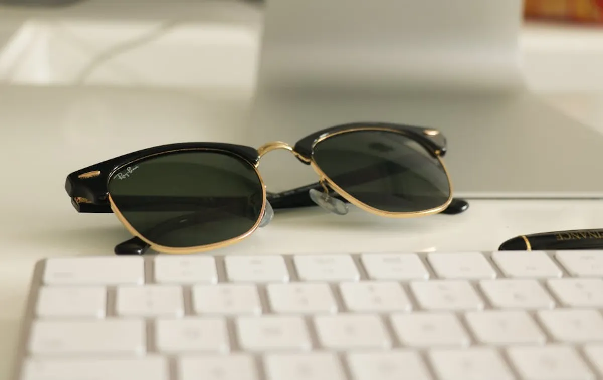 Best Sunglasses for Small Faces