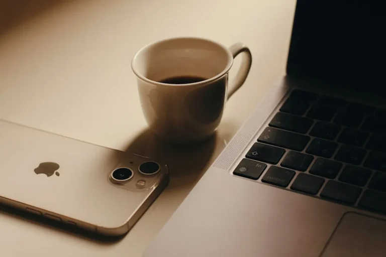 Eggradients Explained: Lifestyle Search Intent, Trends, and Alternatives