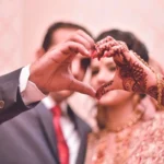Romantic Shayari: Meaning, Examples, and How to Use It